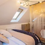 Loft Gryfita - Butikowy Z Kominkiem, Blisko Plazy, 2-poziomowy Apartmán Nový Štětín