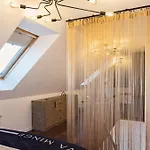Loft Gryfita - Butikowy Z Kominkiem, Blisko Plazy, 2-poziomowy Nový Štětín