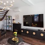 Loft Gryfita - Butikowy Z Kominkiem, Blisko Plazy, 2-poziomowy Apartmán Nový Štětín