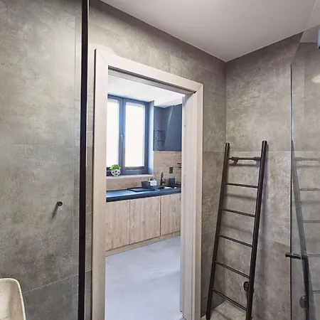 Loft Gryfita - Butikowy Blisko Plazy, 2-poziomowy
