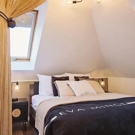 Loft Gryfita - Butikowy Blisko Plazy, 2-poziomowy