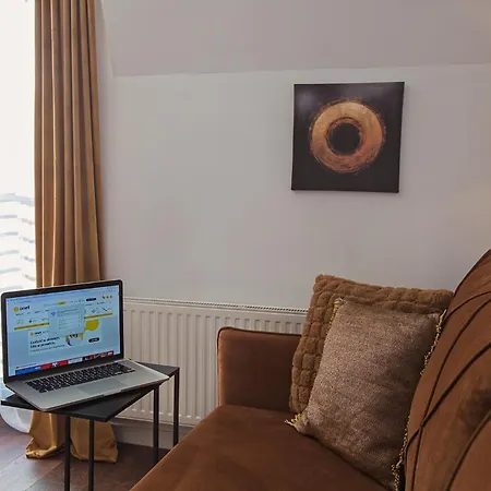 Apartamento Loft Gryfita - Butikowy Blisko Plazy, 2-poziomowy *